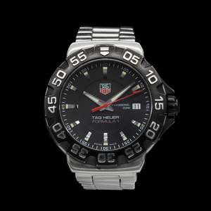 TAG Heuer - 2010s Formula 1 WAH1110
