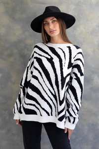 Love Lily: Love Lily The Label | Brentwood Animal Print Knit | BLK/WHT