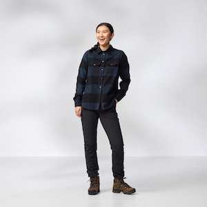 Winter Womens: Canada Shirt LS W