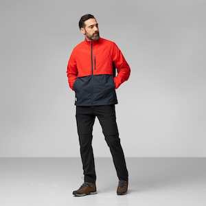 Lightweight Jackets: High Coast Hybrid Wind Jacket M