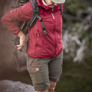 Womens Shorts: Nikka Shorts Curved W