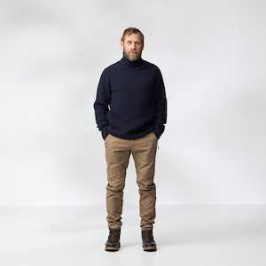 Övik Roller Neck Sweater M
