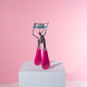 All: fLASH Lash Curler