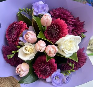 EB41 MAGENTA AND PURPLE FLOWER BOUQUET - Flavells Floral Boutique