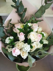 EV22 DOZEN PINK AND WHITE ROSES BOUQUET - Flavells Floral Boutique
