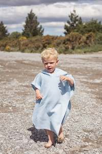 Children’s hooded waffle towel