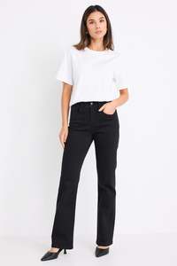 Soho Black Mid Rise Comfort Fit Straight Jean