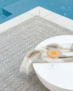 Outdoor Rugs: Antigua Rug