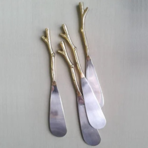 Products: Branch Cheese Knife - Florafauna