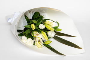 Anniversary: Simply Elegance - Botany Downs Florist & East Auckland same day delivery flowers Howick Florist