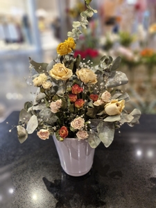 Products: neutral colour dry arranged - Botany Downs Florist & East Auckland same day delivery flowers Howick Florist