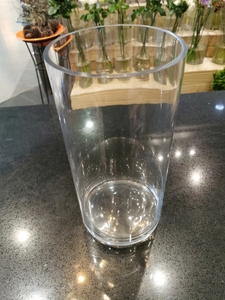 Products: round glass vase - Botany Downs Florist & East Auckland same day delivery flowers Howick Florist