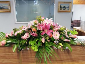 Products: Casket Sprays - Botany Downs Florist & East Auckland same day delivery flowers Howick Florist
