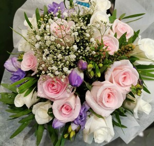 bridal bouquet (Copy) - Botany Downs Florist & East Auckland same day delive&hellip;