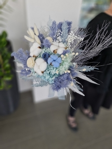 Products: customized bridal dry flowers - Botany Downs Florist & East Auckland same day delivery flowers Howick Florist