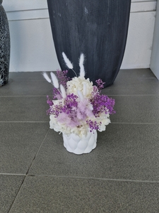 preserved flowers arranged - Botany Downs Florist & East Auckland same day d&hellip;