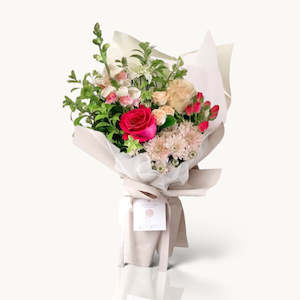 Fresh Flowers: Vivid Dream