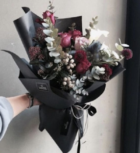 Brookfield Lawyers Prepaid: Black Wrap Bouquet - BL