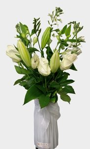 Card size: Heavenly White In Glass