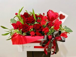 Card size: Love Shade & Romance