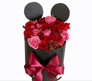 Birthday flowers: Mickey mouse love + Balloon