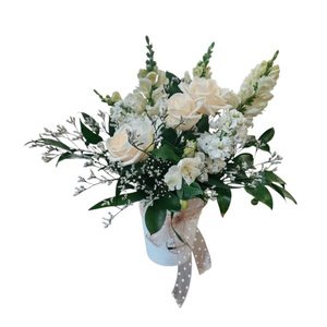 Birthday flowers: Thinking of you