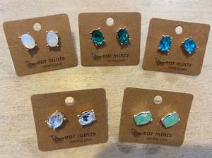 Accessories: Ear Mints Cubic Oval Post Earrings 2414