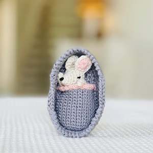 Toys: Above Rubies Crochet Mini Mouse In Moses Basket 54