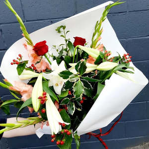 Bouquets: Something Festive