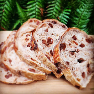 Products: cinnamon fruit sourdough FlourBro