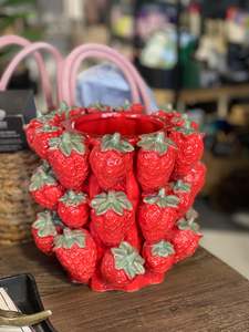 Home Fragrances: Ceramic Strawberry Vase