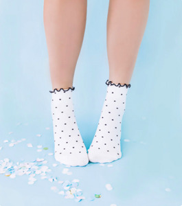 Frilly Ankle Dotty - Grip Socks