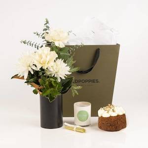 Occasion: White Birthday Gift Set