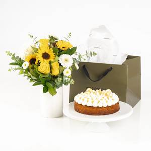 Occasion: NEW – Lemon Curd Posy & Cake