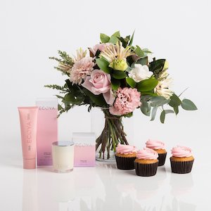 Gifts Combo Flower Gifts: Blush Pink Posy and Ecoya Gift Set