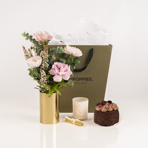 Occasion Birthday: Lilac Birthday Cake Gift Set