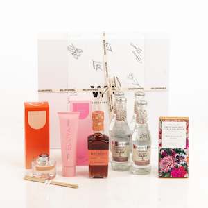 Pink Gin & Ecoya Indulgence Gift Box