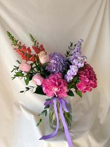Mothers Day: Mothers Day - Bright + Beautiful