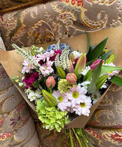 Flowers: Medium Bunch