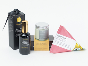 Petit Pamper Gift Box