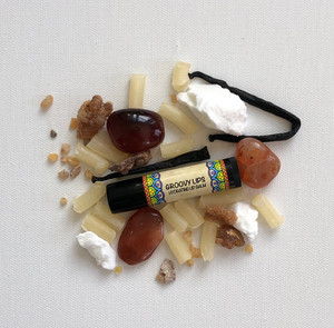 Products: Groovy Lips - Plastic Flower Power