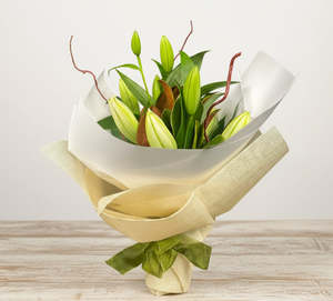 Products: Lilies in the box