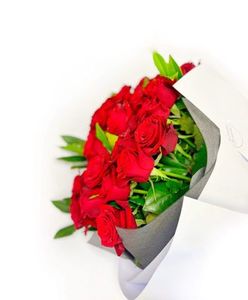 Roses Are Red Local Orewa Florist Flowers by Joanne: Valentine’s Day Red Roses, Rose Flowers By Joanne