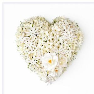 Products: Greeting Card - Stephanotis Heart, Cards and Books Flowers By Joanne