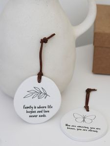Heartfelt Messages On Ceramics: Tiny treasures - Family (H)