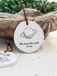 Heartfelt Ceramic Messages 1: Tiny treasures - World