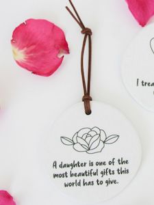 Heartfelt Ceramic Messages 1: Tiny treasures - Daughter