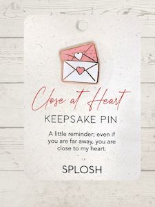 Keepsake Pins: Keepsake pin - Close at heart