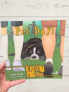 Pet Day – paperback