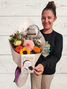 Graduation Celebration Flower Package